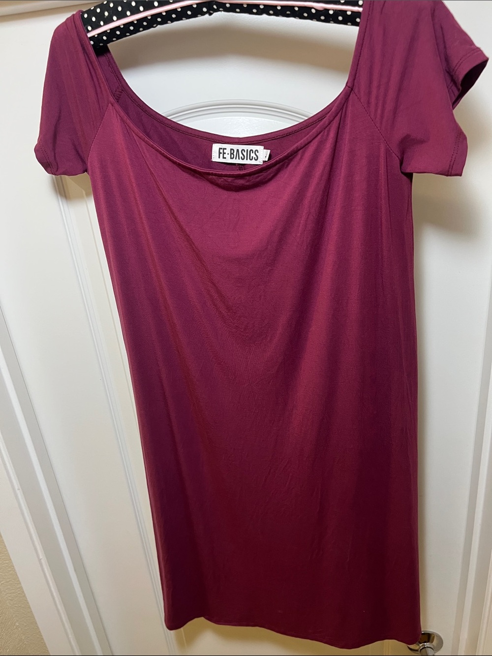 Fighting Eel Short Sleeve Scoop Neck Dress - Plum